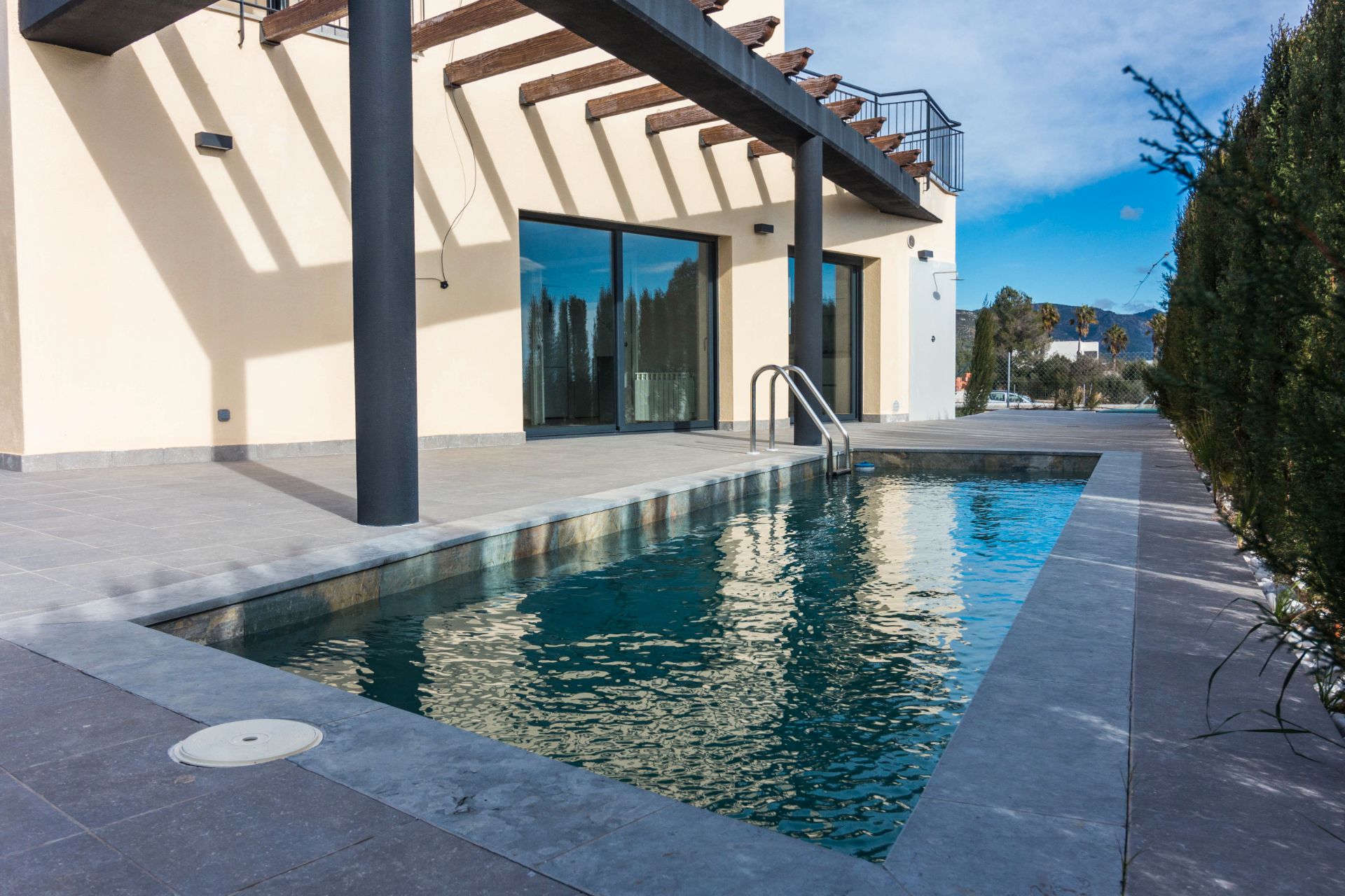 Piscina de Casa o chalet en venta en Alcover con Aire acondicionado, Calefacción y Jardín privado