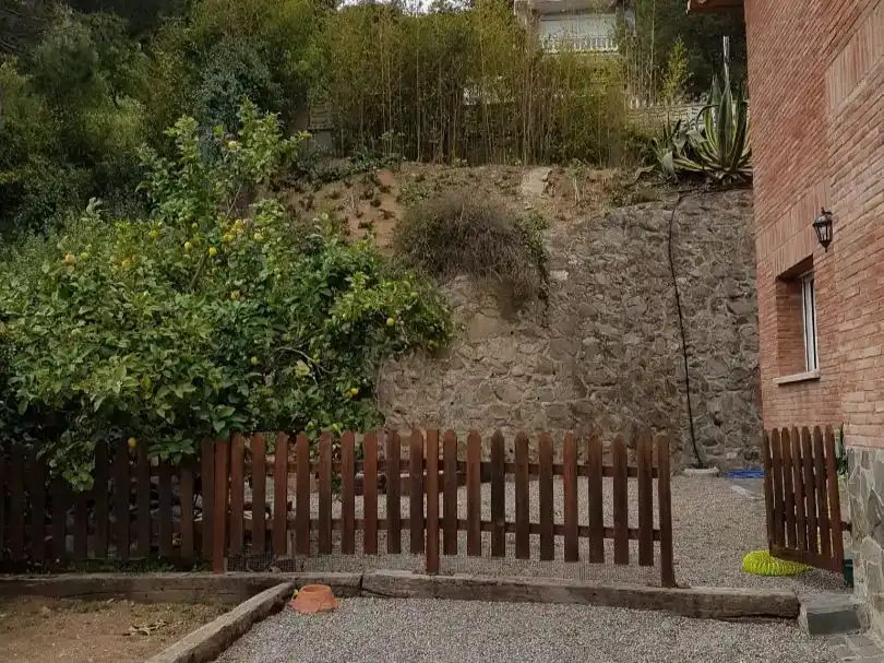 Jardí de Casa o xalet de lloguer en Sant Fost de Campsentelles amb Terrassa, Piscina i Balcó
