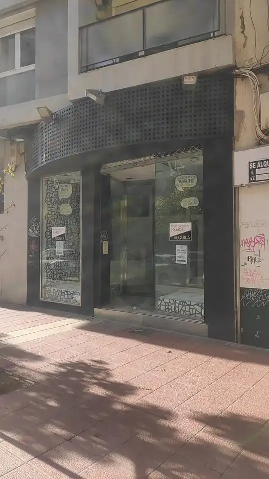 Business premises for sale in Paseo de las Damas 38, imagen 2