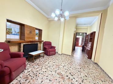Maison avec balcon à vendre à Carlet