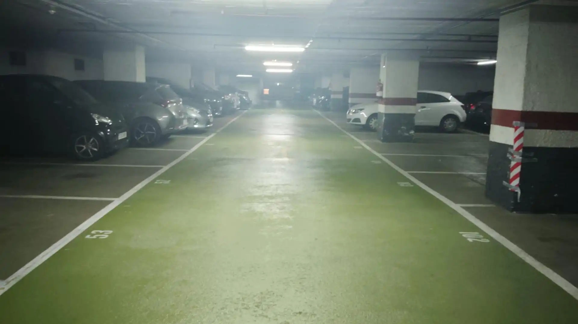 Parkplatz von Garage zur Miete in Barcelona
