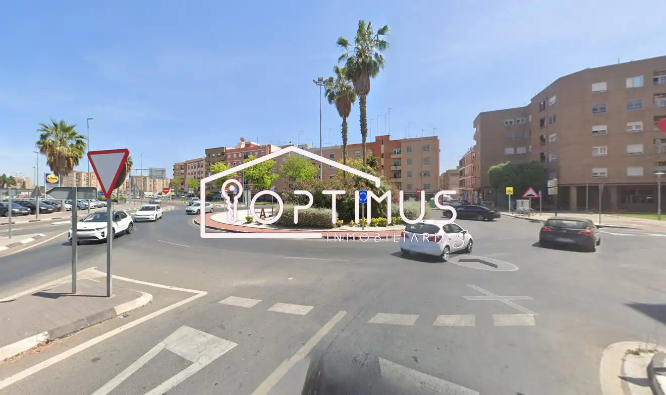 Vista exterior de Apartamento en venta en Xirivella con Aire acondicionado, Amueblado y Horno