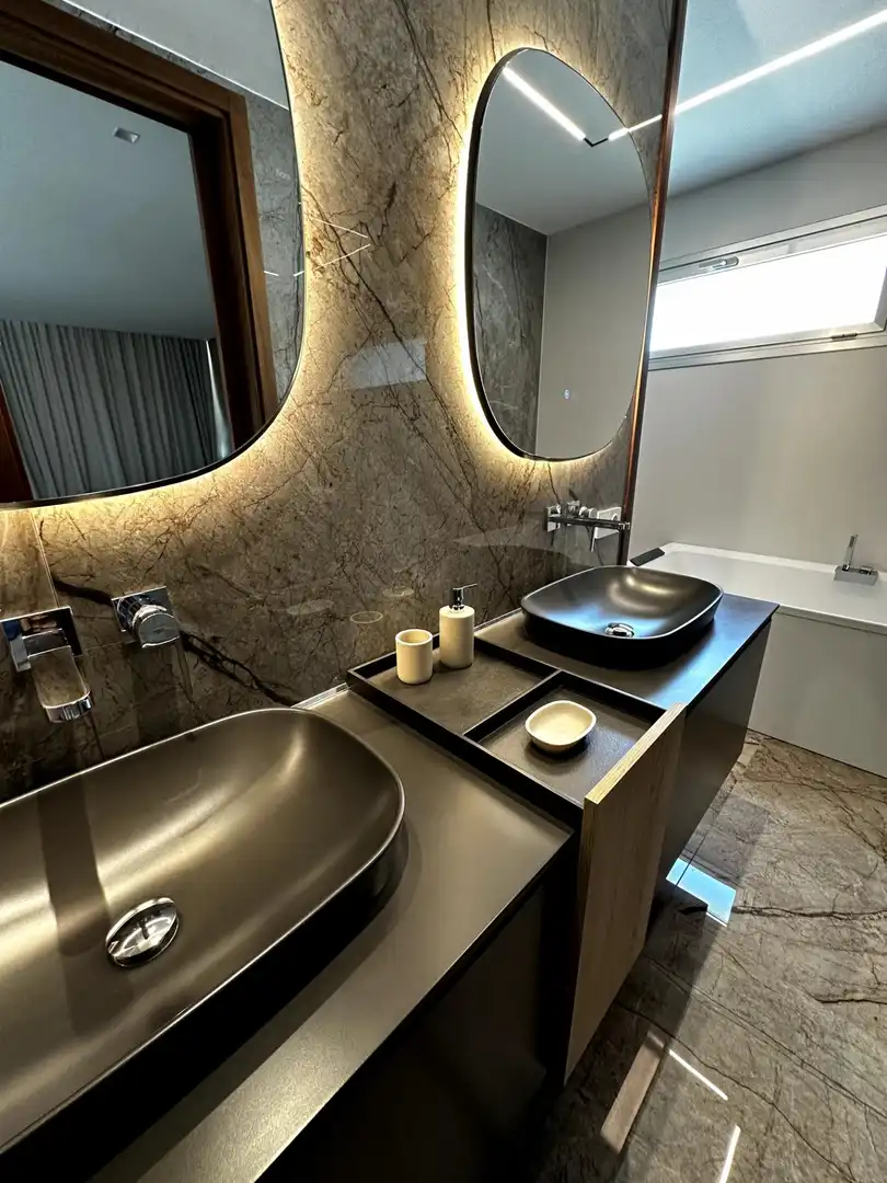 Badezimmer von Haus oder Chalet zum Verkauf in Adeje mit Klimaanlage, Privatgarten und Terrasse