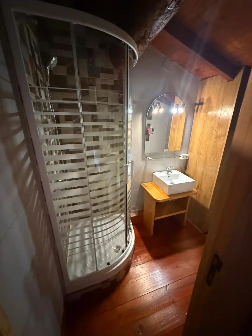 Baño de Casa adosada en venta en La Torre con Calefacción, Jardín privado y Terraza