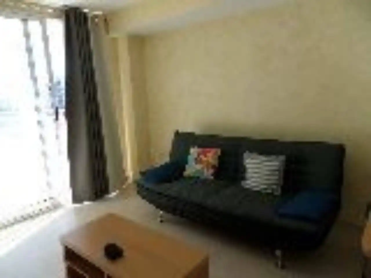 Living room of Flat for sale in Oropesa del Mar / Orpesa  with Air Conditioner, Terrace and Furnished