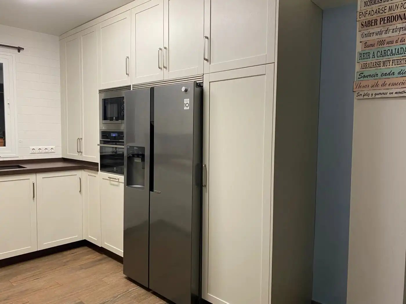 Kitchen of Flat for sale in Córdoba  with Air Conditioner, Parquet flooring and Storage room