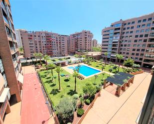 Vista exterior de Pis en venda en Alicante / Alacant amb Aire condicionat, Calefacció i Terrassa