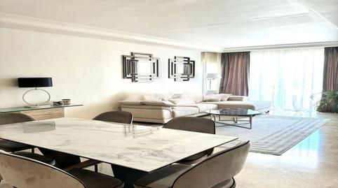 Foto 4 de Piso en venta en Avenida de Julio Iglesias, S/n, Puerto Banús, Málaga