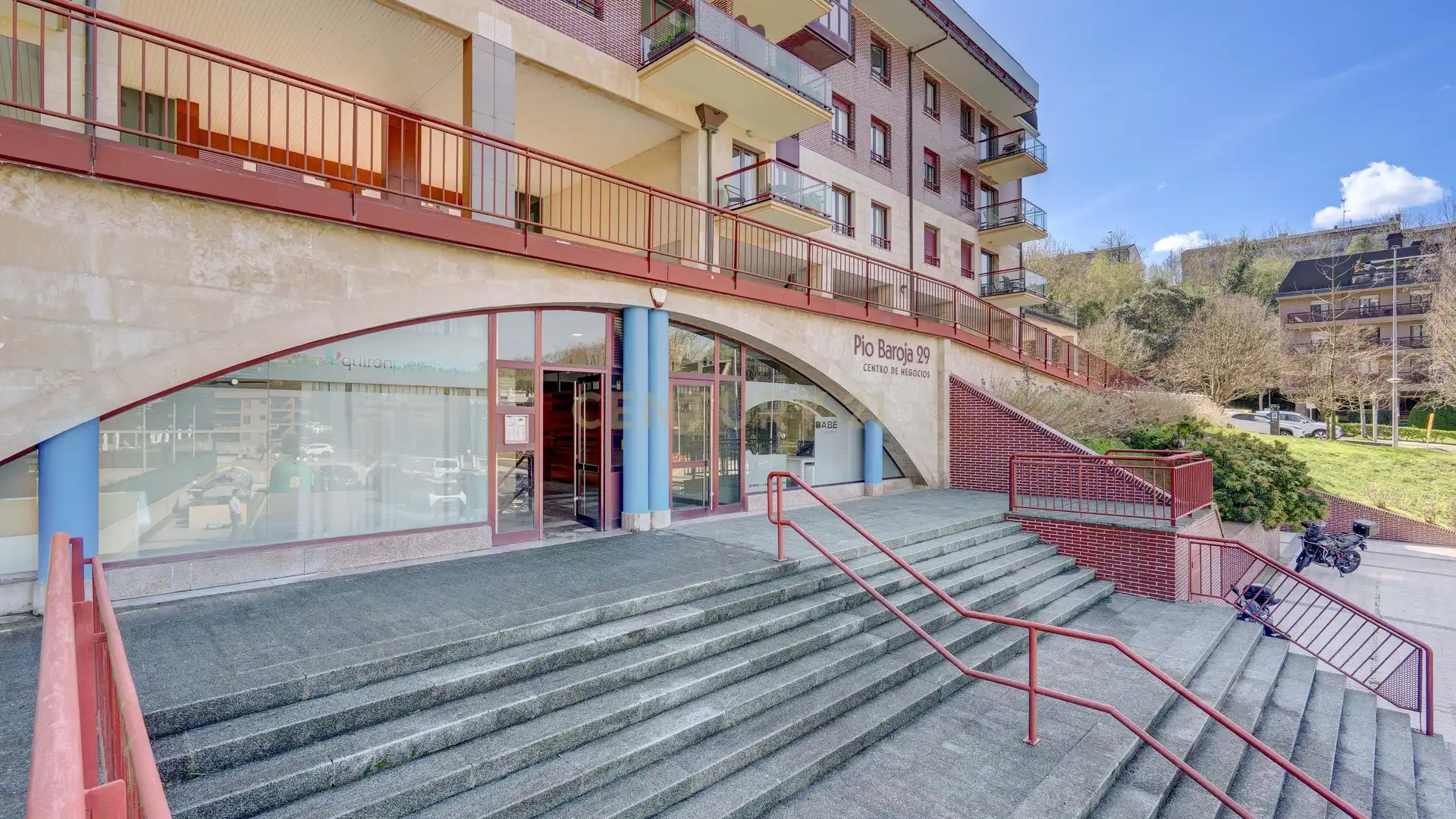 Exterior view of Office for sale in Donostia - San Sebastián 