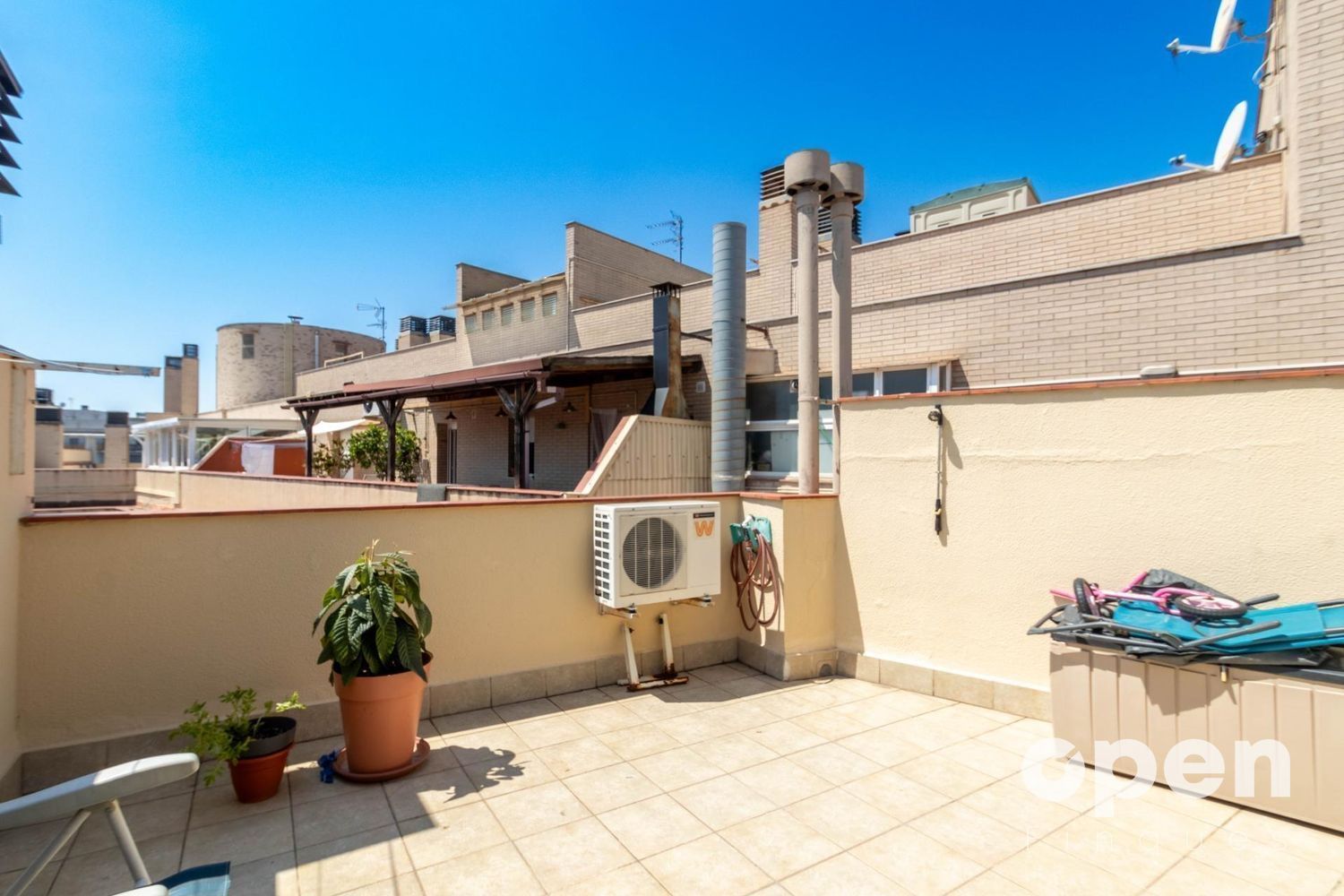 Terrace of Duplex for sale in Terrassa  with Air Conditioner, Heating and Terrace