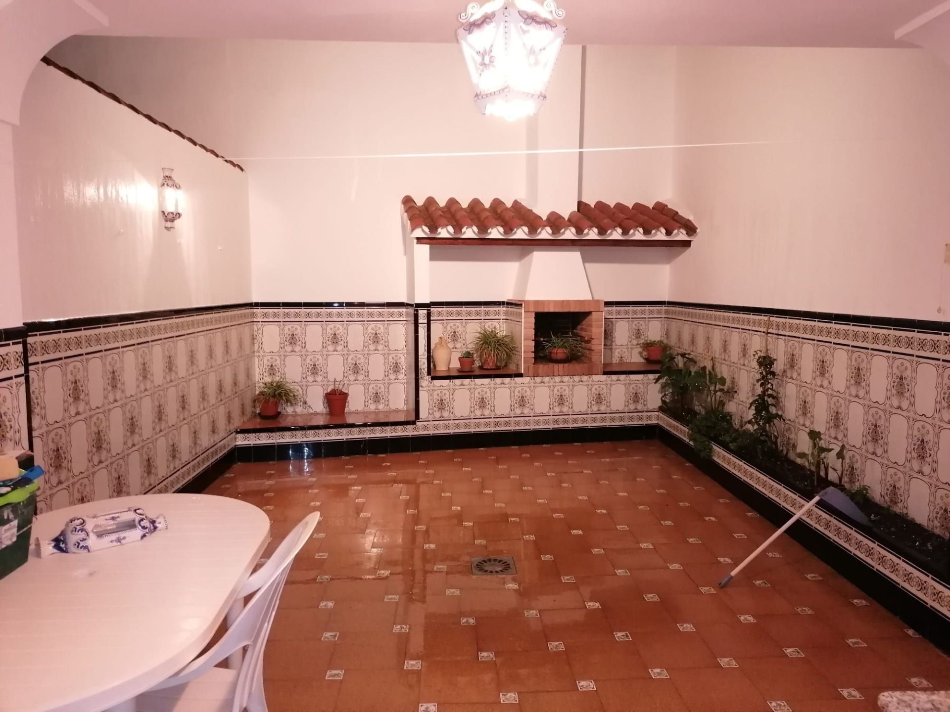 Menjador de Casa adosada de lloguer en Algeciras amb Traster i Moblat