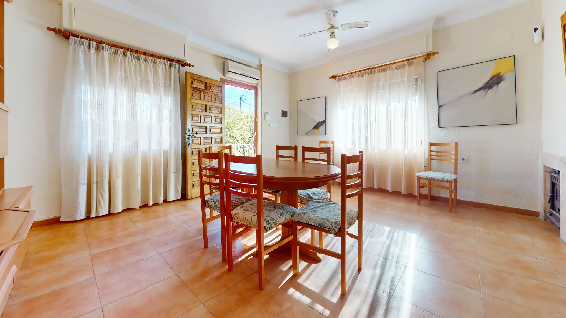 Comedor de Casa o chalet en venta en Riba-roja de Túria con Aire acondicionado, Jardín privado y Terraza