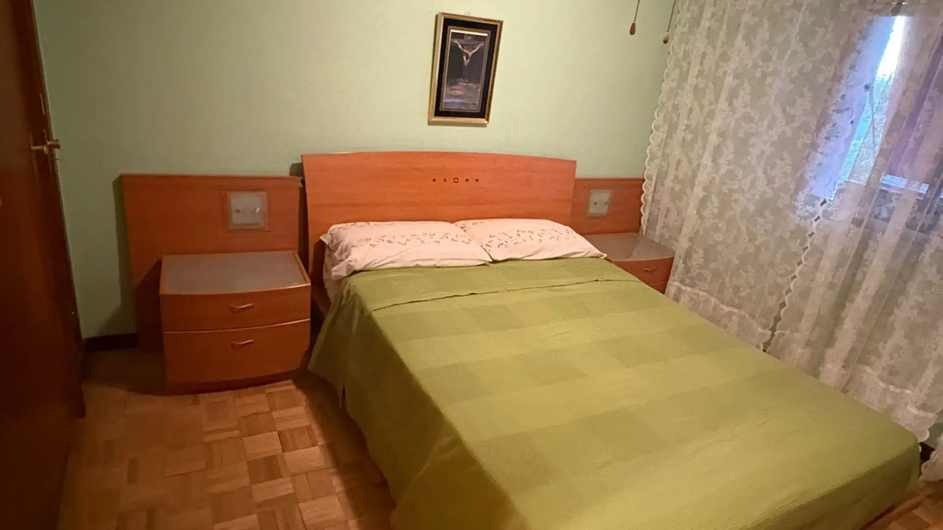 Dormitori de Pis de lloguer en Tielmes amb Aire condicionat, Calefacció i Parquet