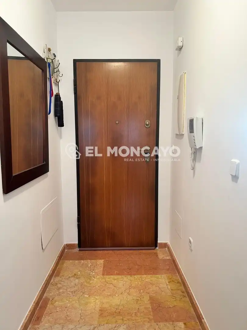 Ático en venta en Torrevieja con Calefacción, Terraza y Trastero
