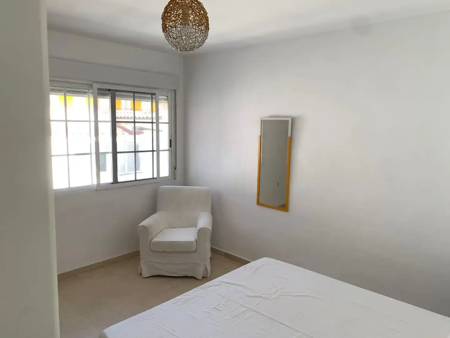 Habitación de Casa o chalet de alquiler en Badajoz con Aire acondicionado, Jardín privado y Trastero