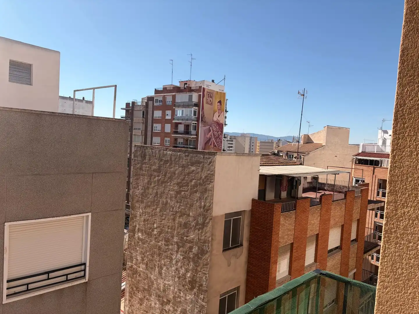 Vista exterior de Piso en venta en Villena con Aire acondicionado, Trastero y Amueblado