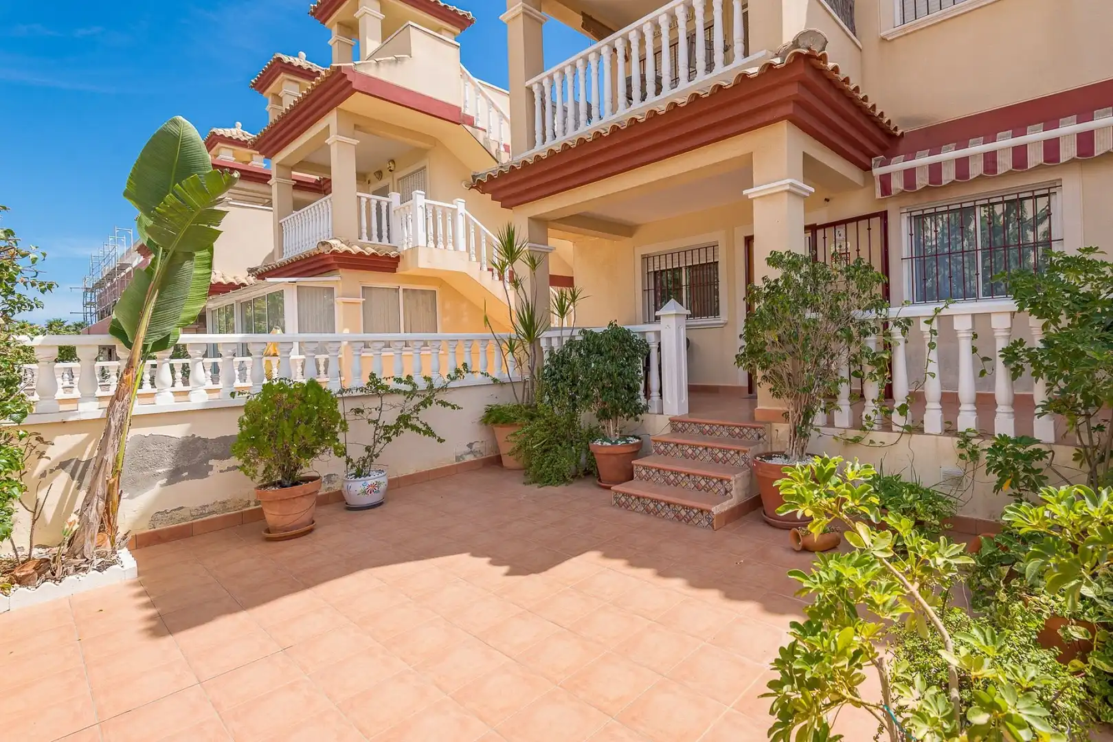 Vista exterior de Casa o xalet en venda en Los Peñascos - El Salero - Los Imbernones  
