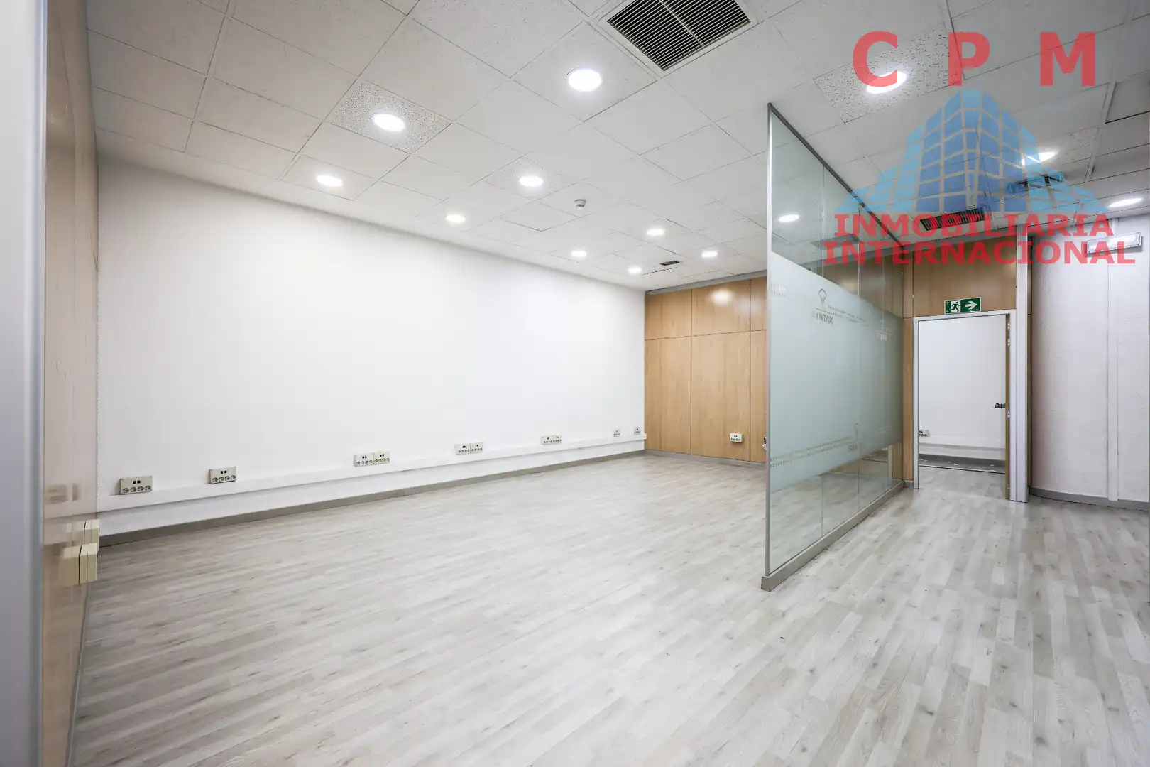 Office for sale in Usera