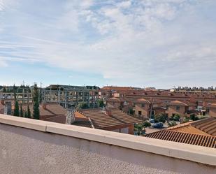 Vista exterior de Pis de lloguer en La Muela amb Aire condicionat i Terrassa