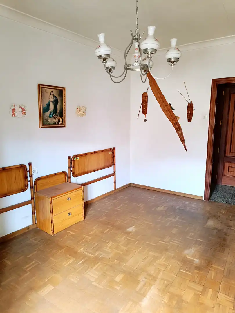 Bedroom of Flat for sale in Barruelo de Santullán  with Parquet flooring, Terrace and Furnished