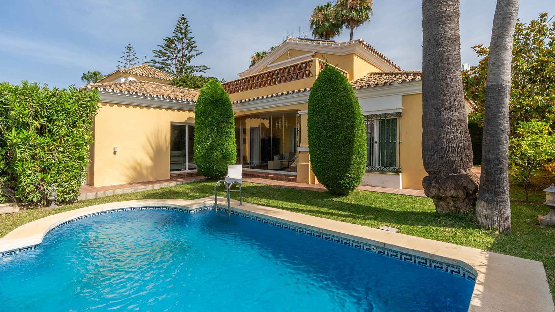 Jardí de Casa o xalet de lloguer en Marbella amb Aire condicionat, Jardí privat i Terrassa