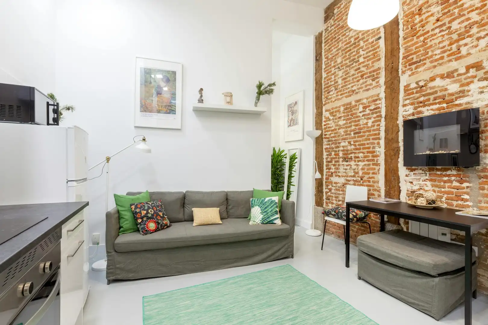 Pis de lloguer a N/A, Embajadores - Lavapiés