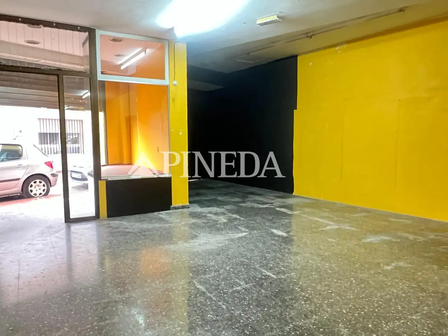 Local comercial en alquiler en Carretera BARCELONA