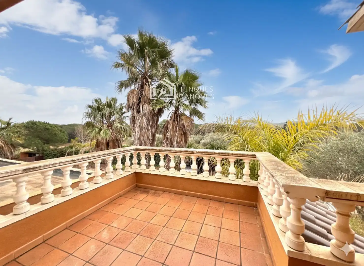 Vista exterior de Casa adosada en venda en Palamós amb Aire condicionat, Calefacció i Jardí privat