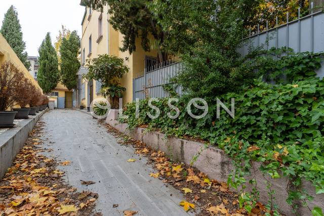 Casa-chalet en Venta en Nueva España