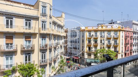 Foto 2 von Wohnung zur Miete in Carrer de Matias Perelló, Russafa, Valencia Capital