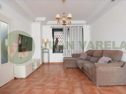 Living room of Single-family semi-detached for sale in Dos Hermanas  with Air Conditioner