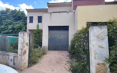 House or chalet for sale in Santa Olalla