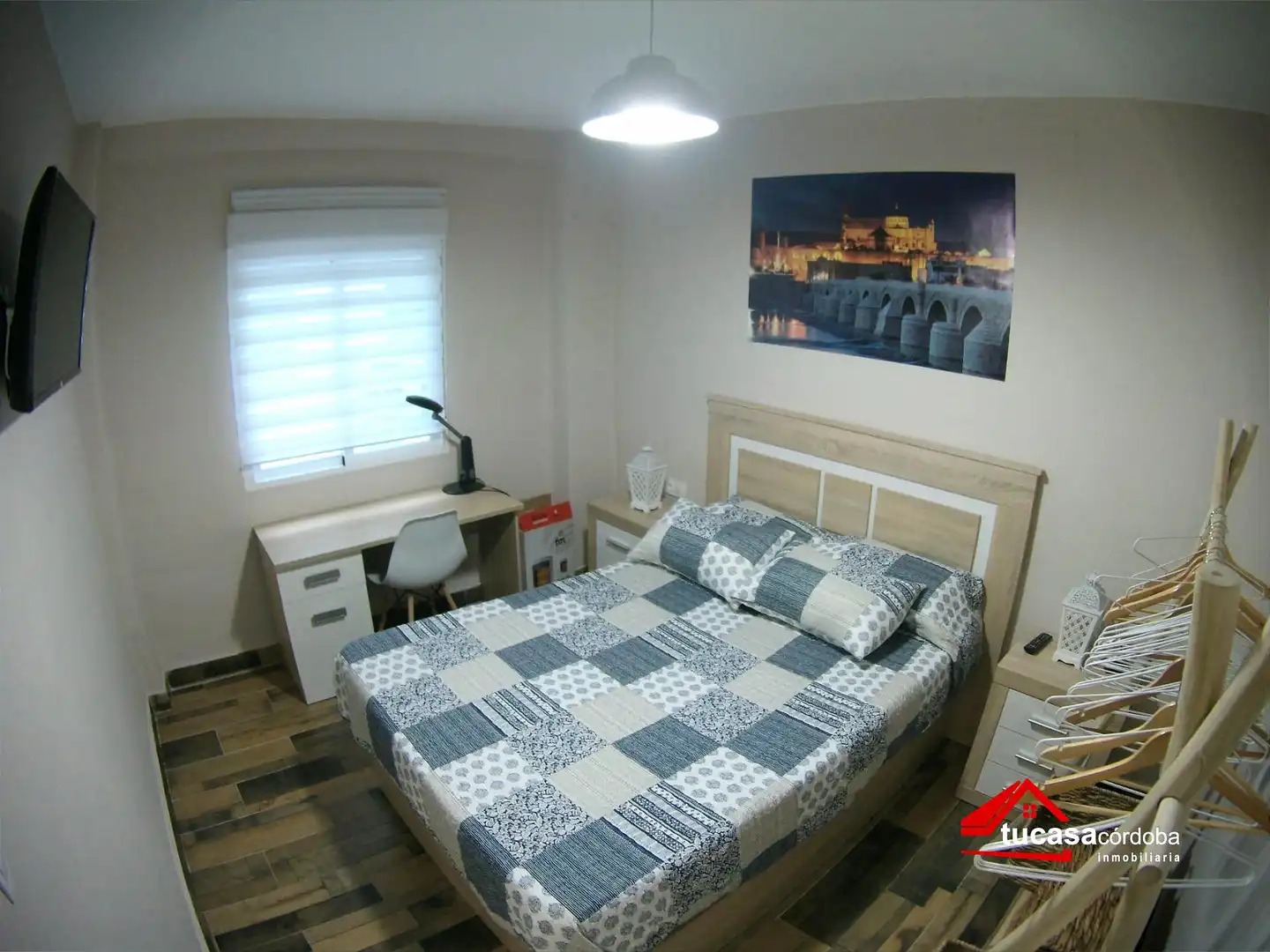 Bedroom of Flat for sale in Córdoba  with Air Conditioner and Furnished