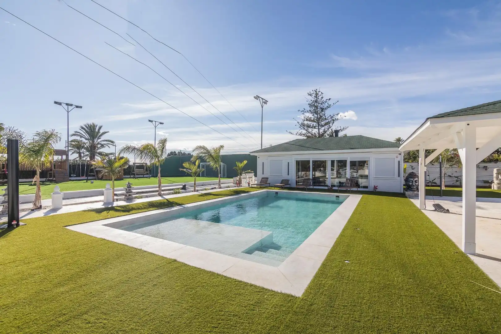 Swimming pool of Houses for sale in Elche / Elx  with Air Conditioner, Private garden and Terrace