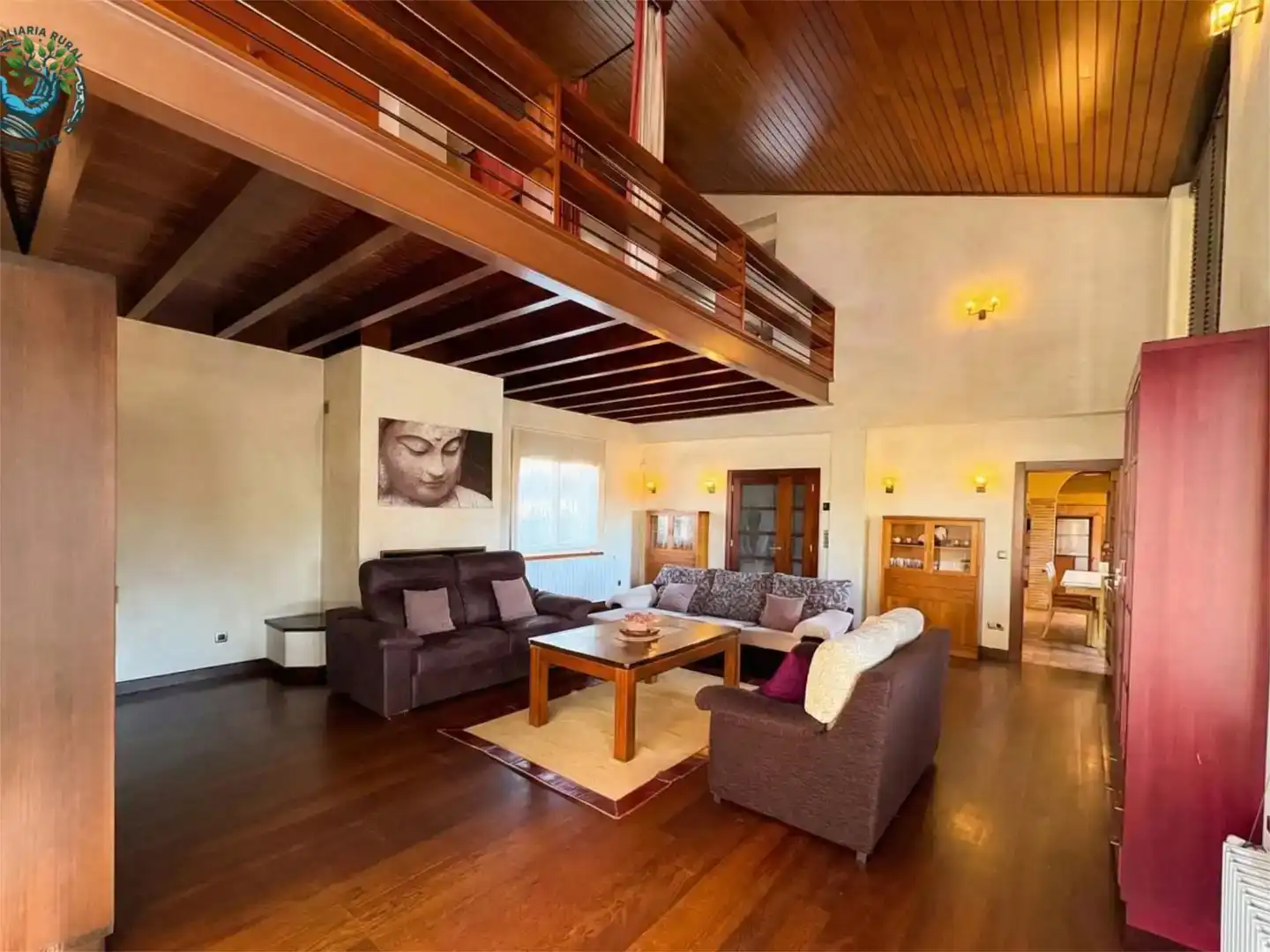 Sala d'estar de Casa o xalet en venda en Covaleda amb Jardí privat, Parquet i Moblat