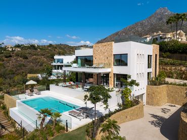 Villa di nuova costruzione in vendita a Polígono 4 Parcela 159 MANCHONES. MARBELLA (MÁLAGA)