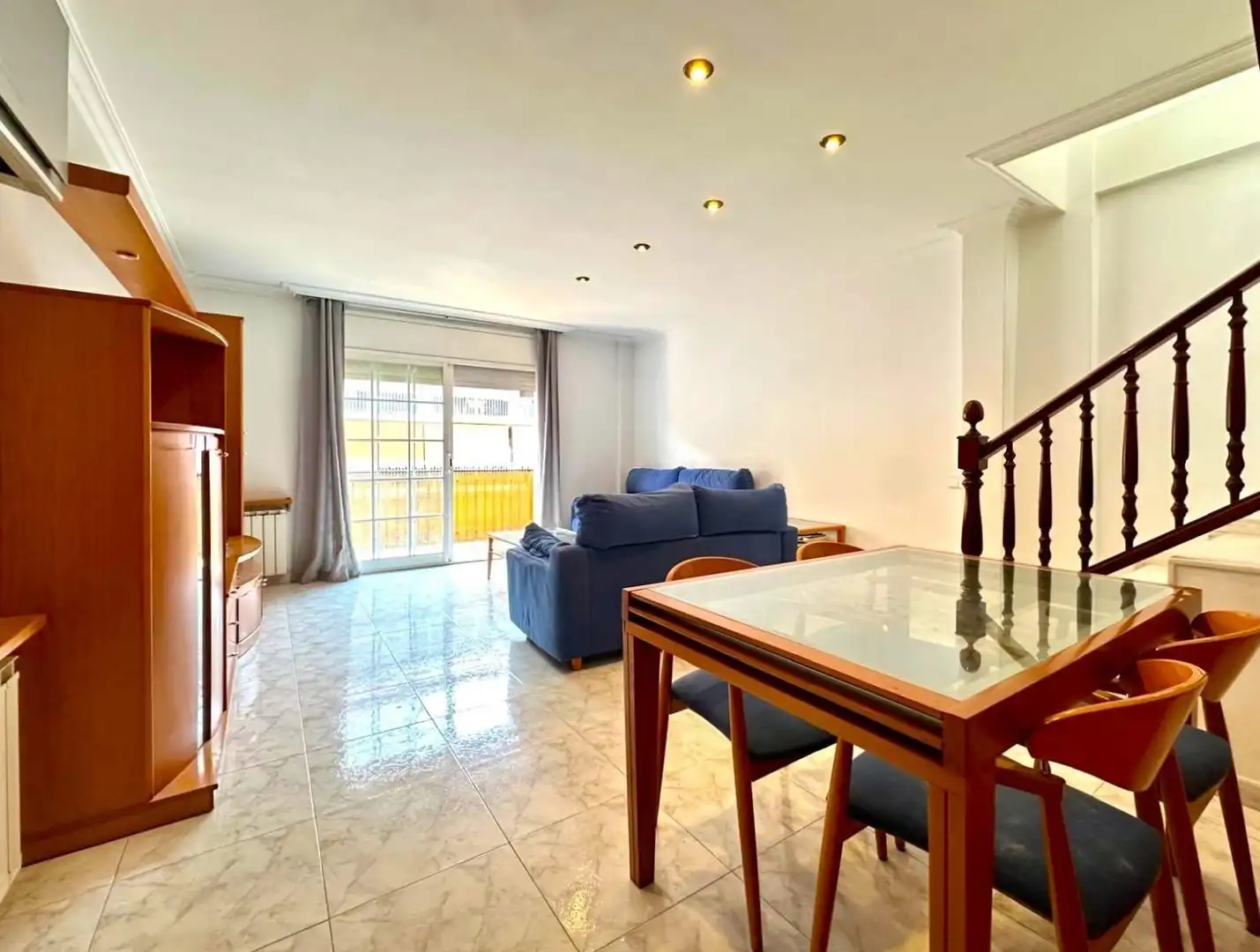 Vista exterior de Dúplex en venta en Les Franqueses del Vallès con Aire acondicionado, Calefacción y Terraza