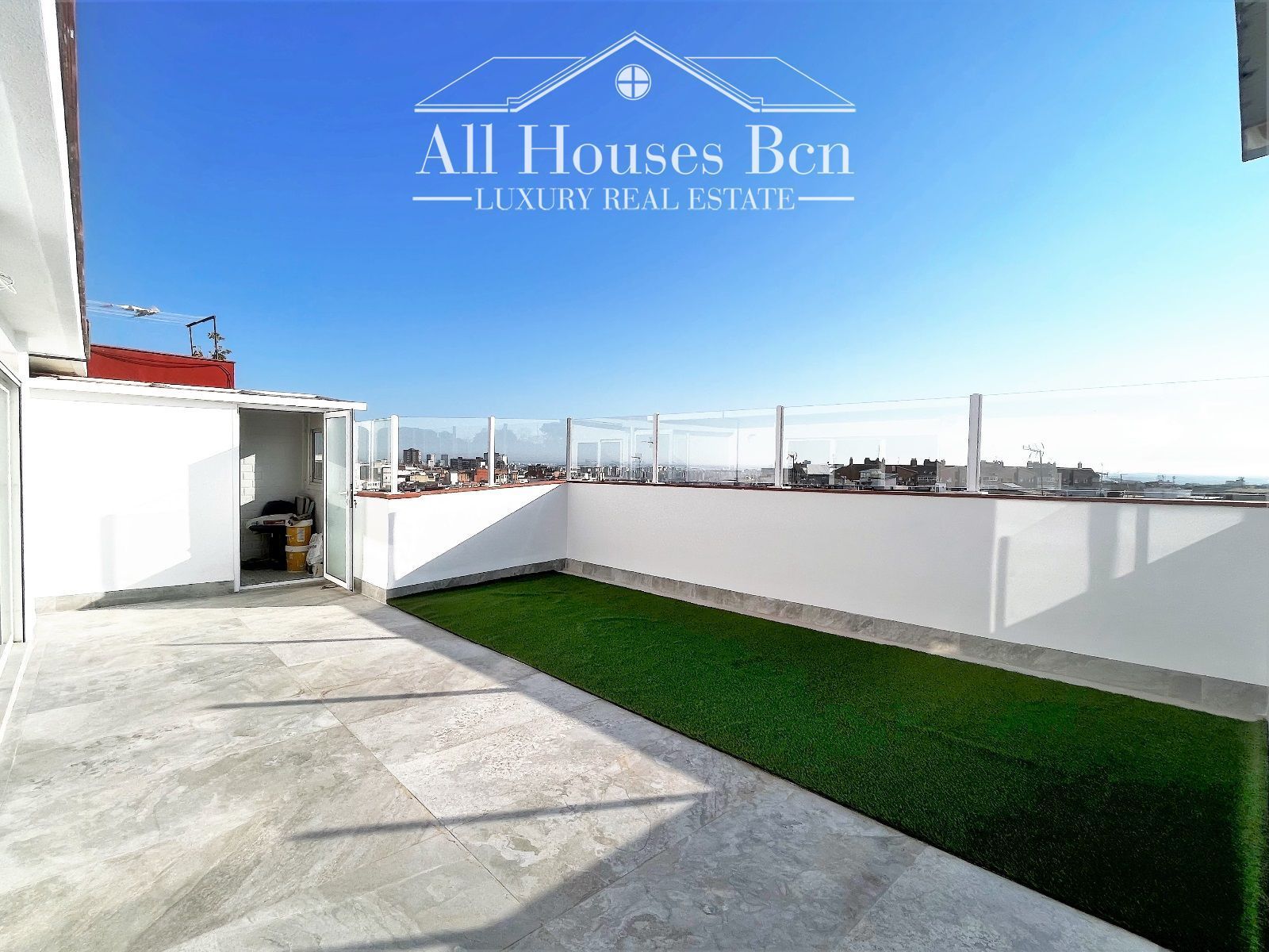 Terrace of Attic for sale in Esplugues de Llobregat  with Air Conditioner, Heating and Parquet flooring