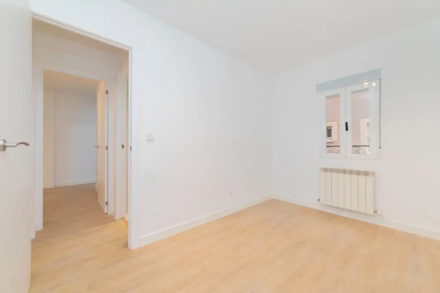 Bedroom of Flat for rent in Hortaleza