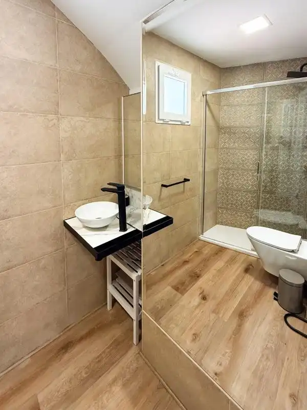 Baño de Ático en venta en Málaga con Aire acondicionado, Calefacción y Terraza