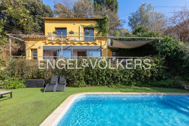 Casa-chalet en Venta en La Floresta