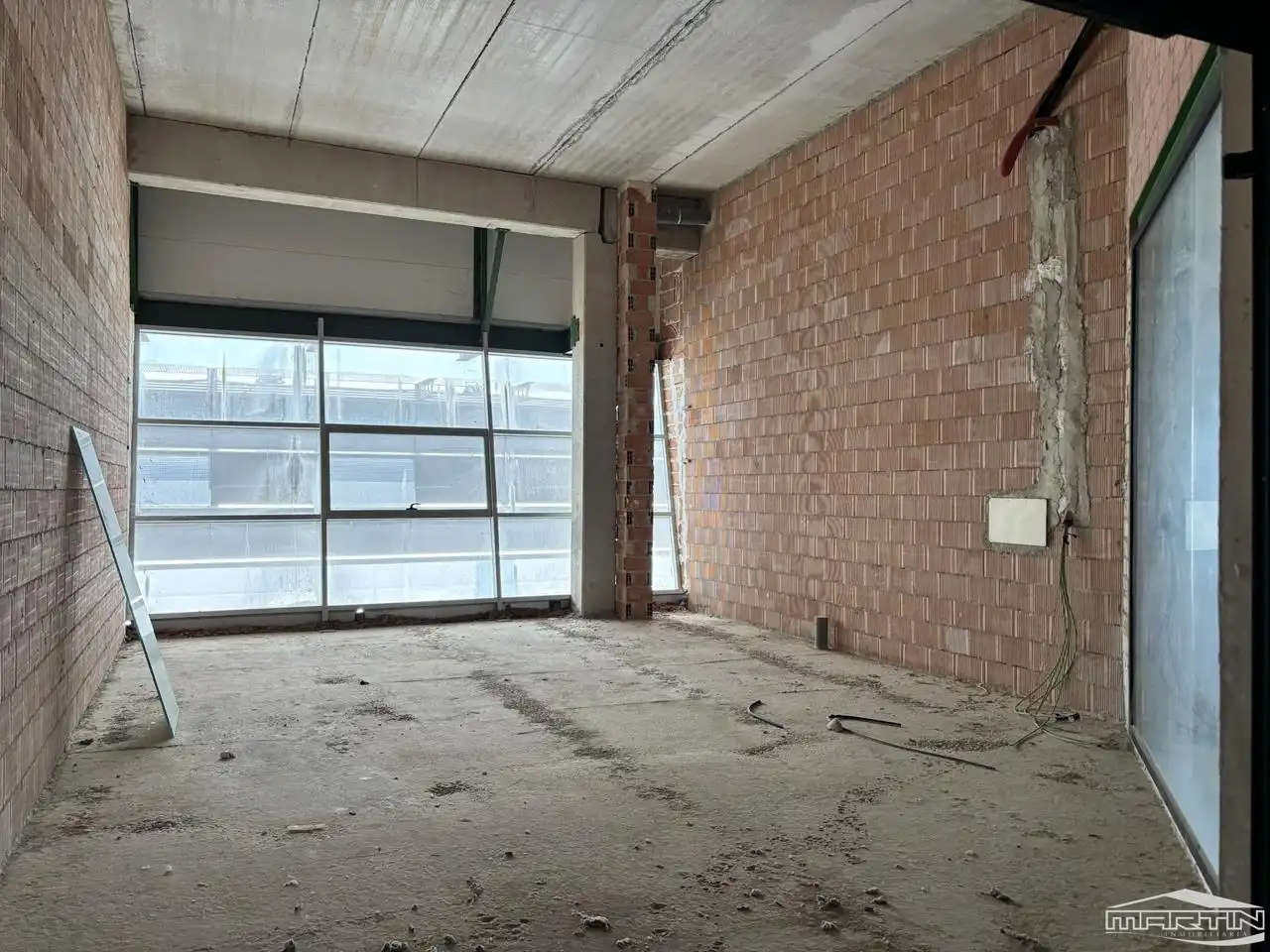 Oficina de lloguer en Lucena