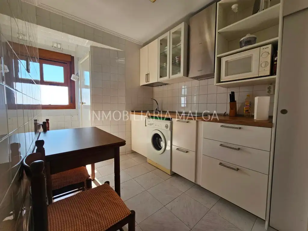 Cocina de Piso en venta en Colunga con Calefacción, Parquet y Amueblado