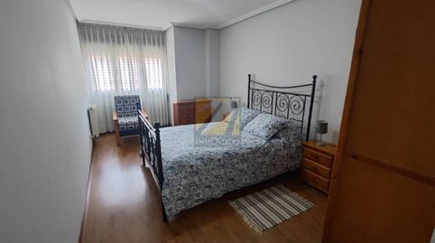 Foto 2 de Apartament de lloguer a Salesas - Foncalada - Campoamor, Oviedo