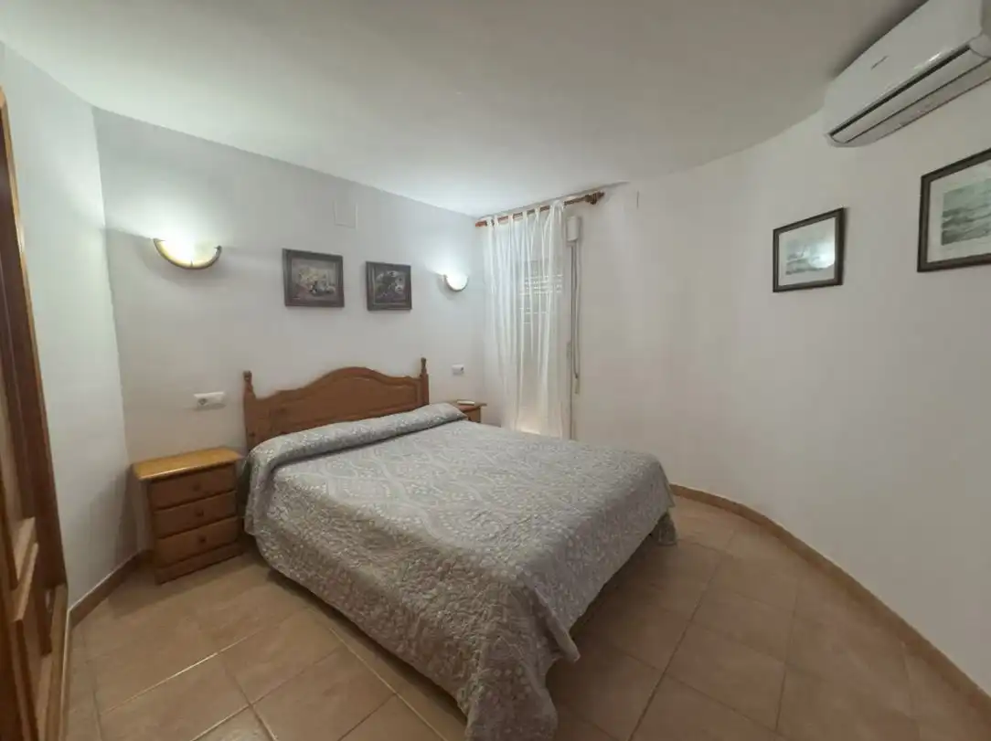 Dormitori de Casa o xalet en venda en Calpe / Calp amb Aire condicionat, Calefacció i Jardí privat