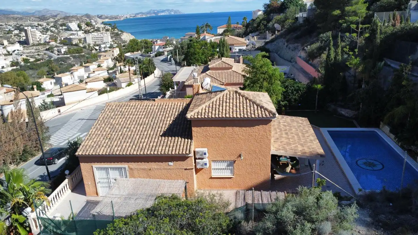 Casa con piscina en venta en Carrer d'Oriola, imagen 5