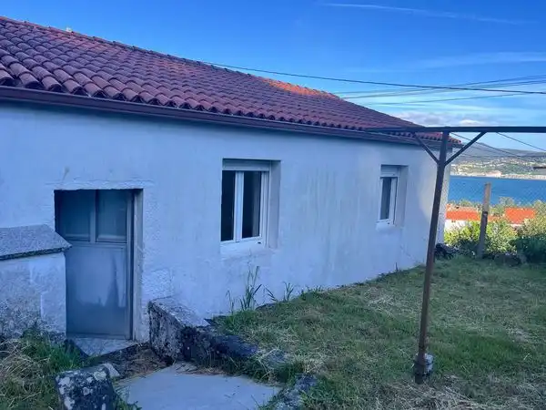 Vista exterior de Casa o xalet en venda en A Guarda   amb Jardí privat i Traster