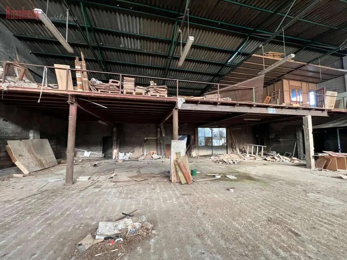 Industriegebäude zum Verkauf in Bendaña SN, imagen 16