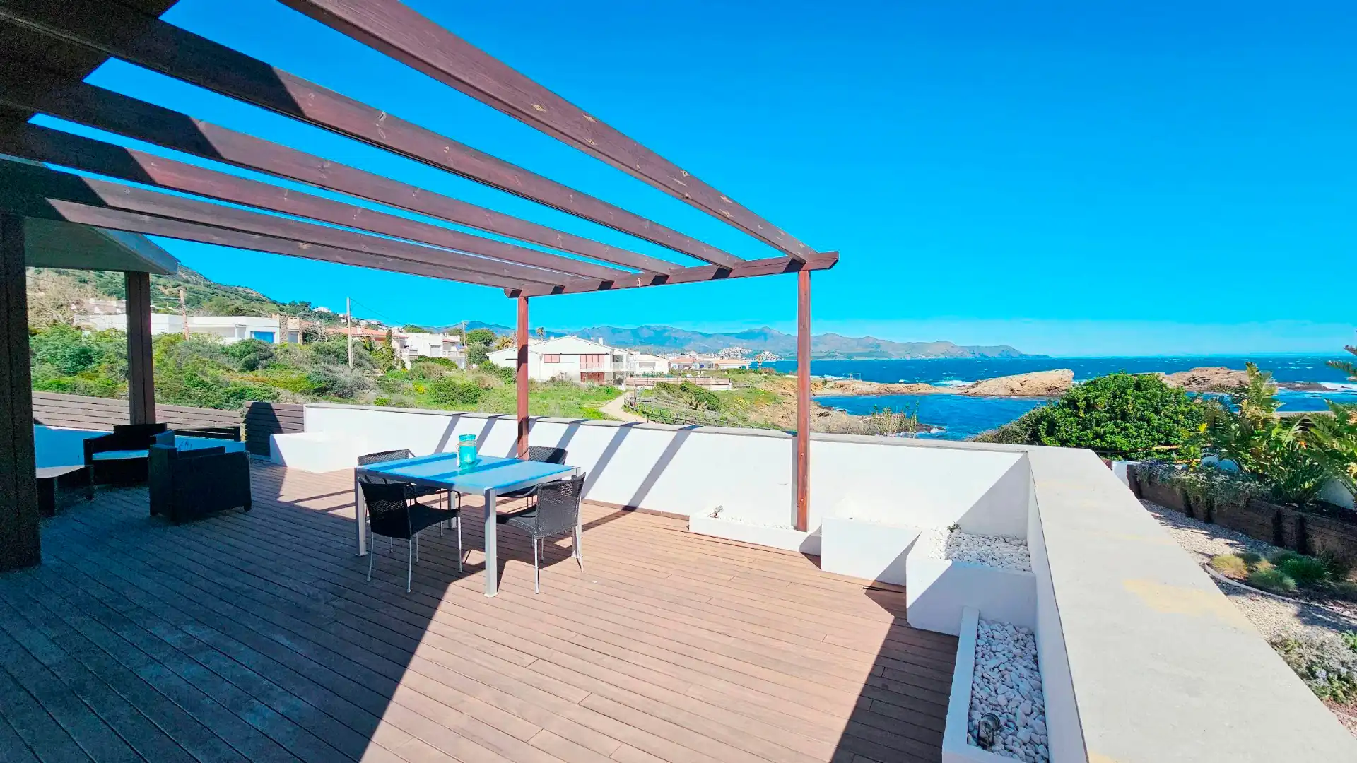 Terraza de Casa o chalet en venta en El Port de la Selva con Aire acondicionado, Calefacción y Jardín privado