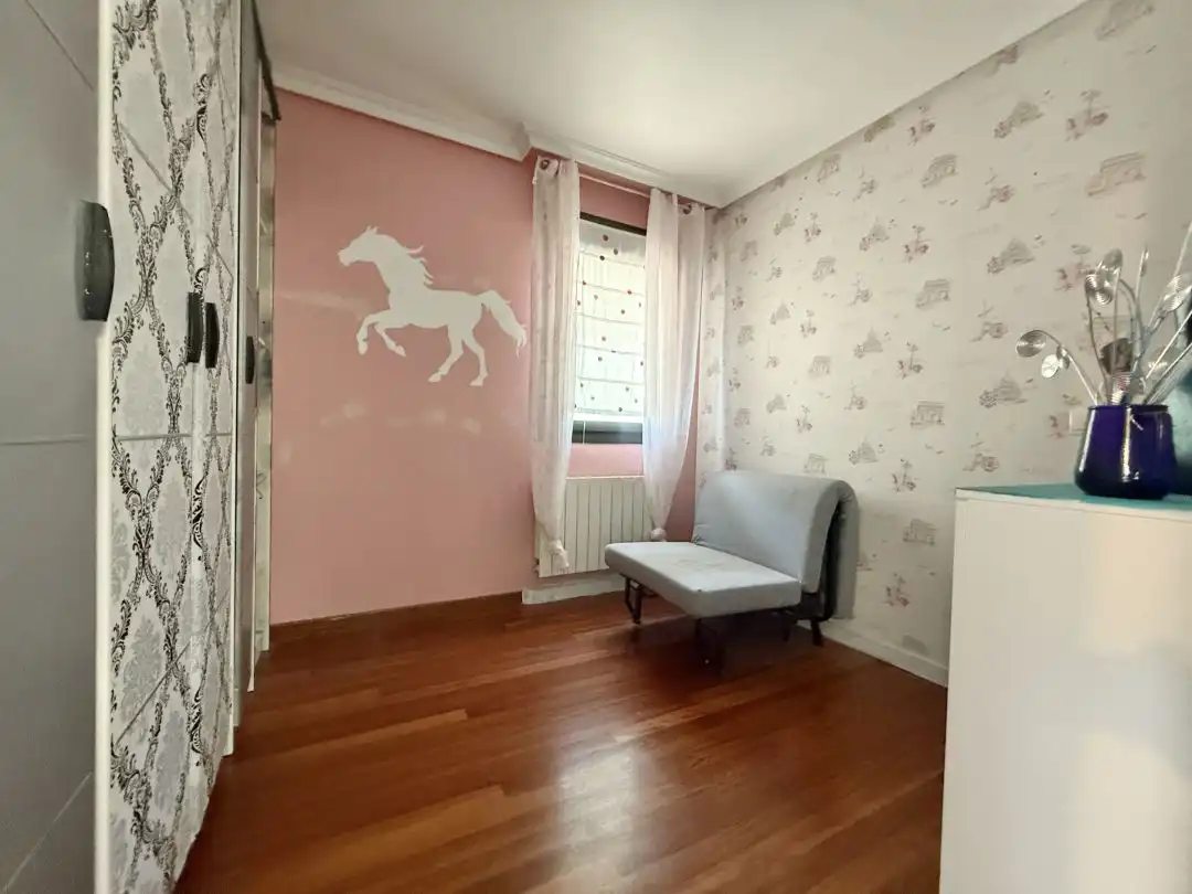 Habitación de Piso en venta en Elgoibar con Calefacción, Terraza y Trastero